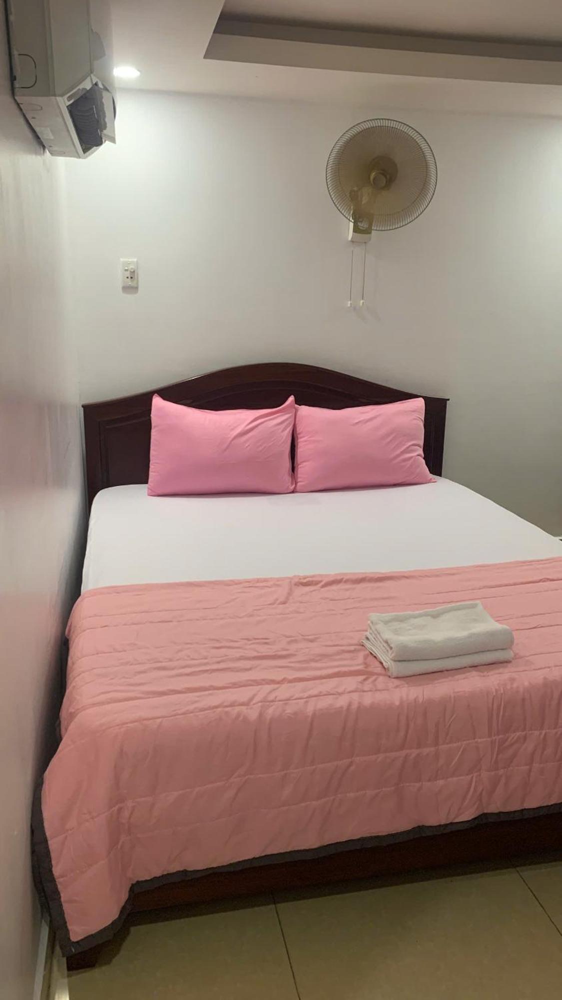 Hoang Phat Love hotel Ho Chi Minh City